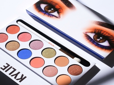 Kylie Bronze Pearl 12 Colors Eyeshadow Palette Wholesale